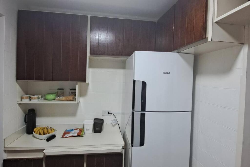 Apartamento Charmoso A 400Mts Da Praia Da Enseada Guaruja Exterior photo